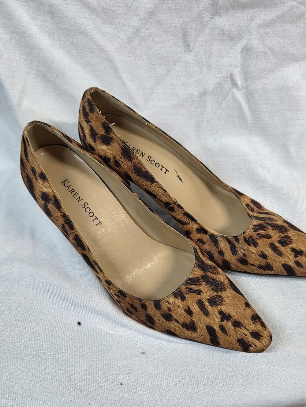 Karen Scott Leopard Print Pointed Toe Heels - Brown & Black